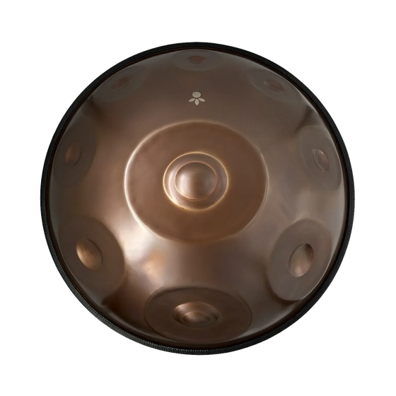 Handpan C# Pygmy 17 – hpl studio, Prototyp, Draufsicht auf die Tonfelder der Oberseite