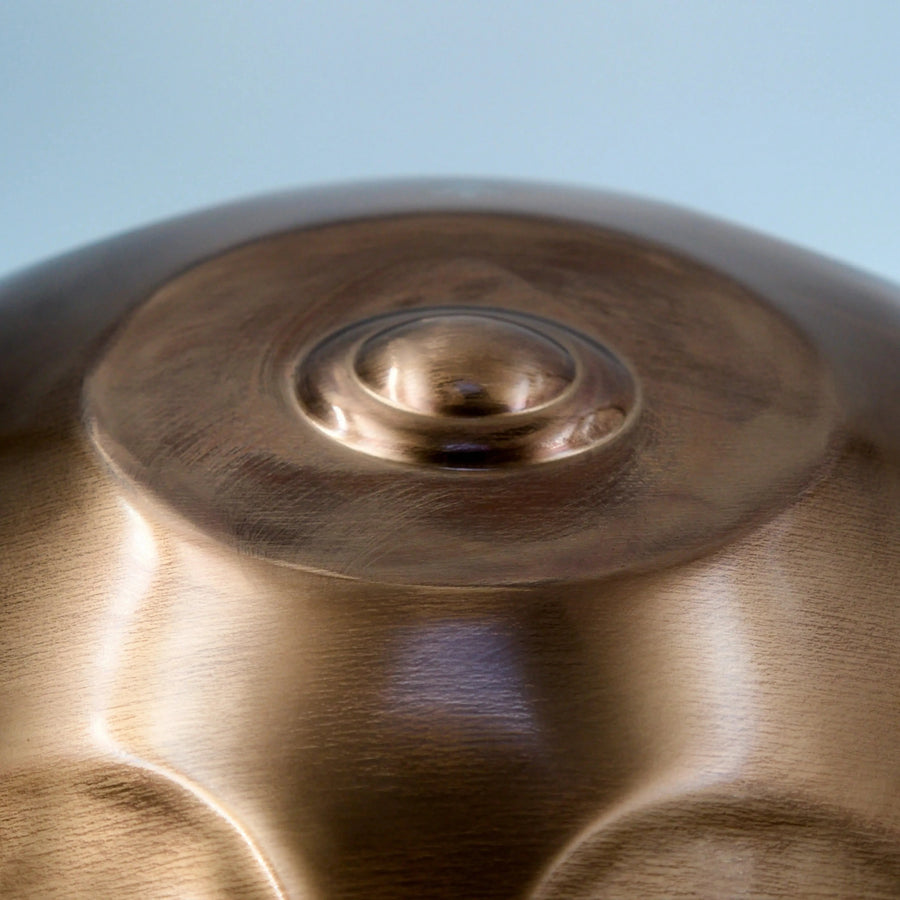 Nahaufnahme des Grundtons einer hpl starter Handpan