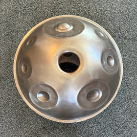 Handpan D Aegean 18 – hpl master, Unterseite, Prototyp im Sommer-Sale