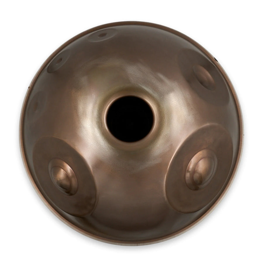 Handpan F#2 Nordlys 15 – hpl studio von unten: Klangöffnung und sechs Töne